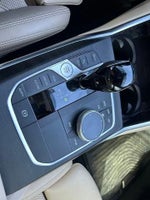 2022 3 Series Thumbnail 27