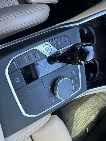 2022 BMW 330i