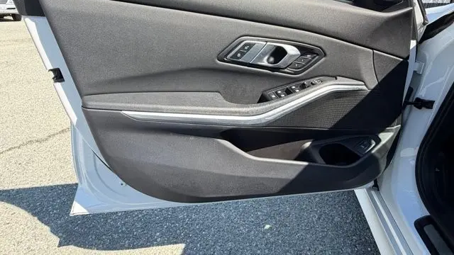 2021 BMW 3 Series 330i