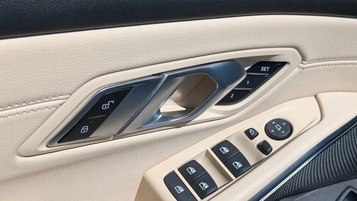 2021 BMW 3 Series 330i