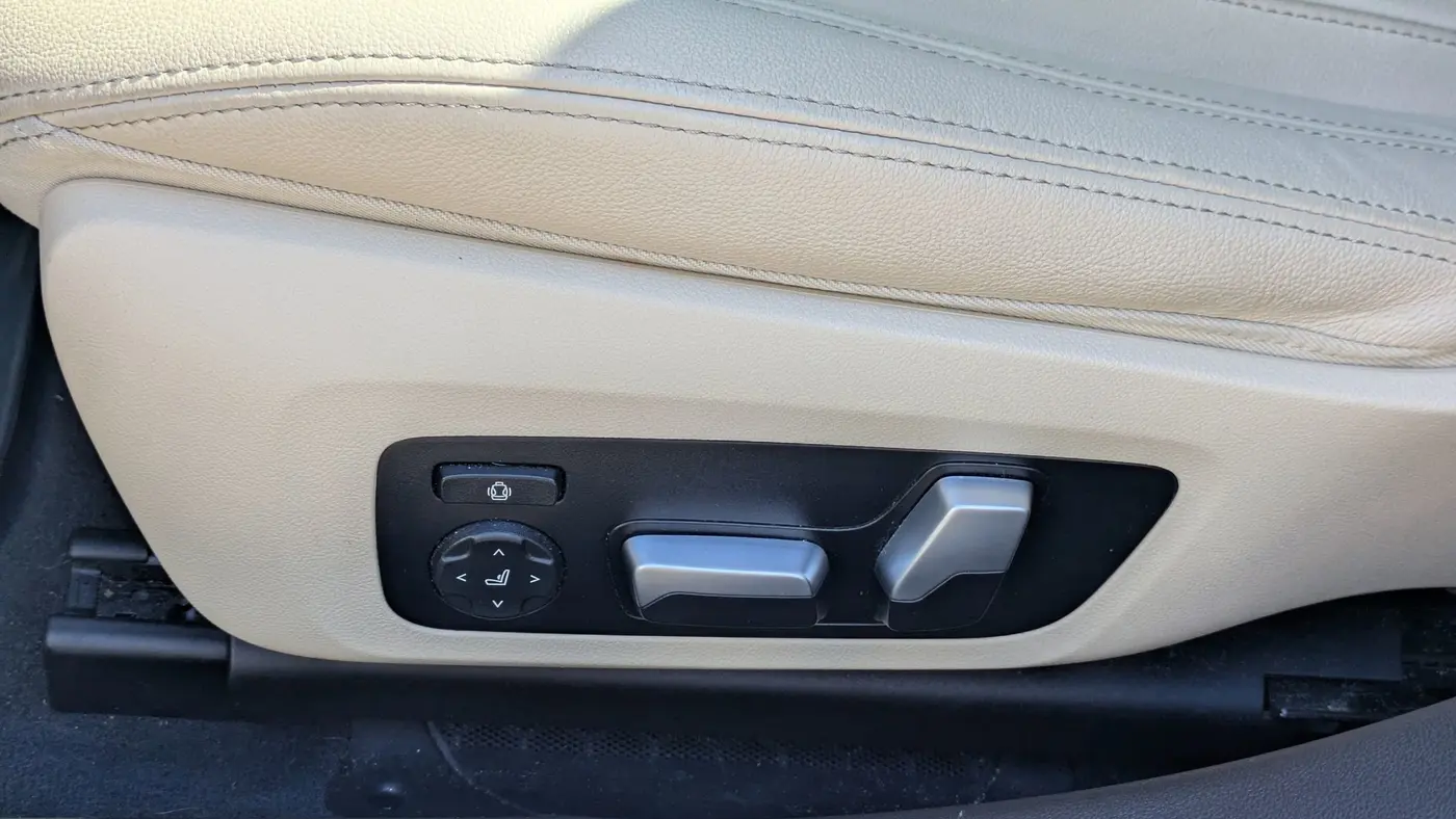 2021 BMW 3 Series 330i