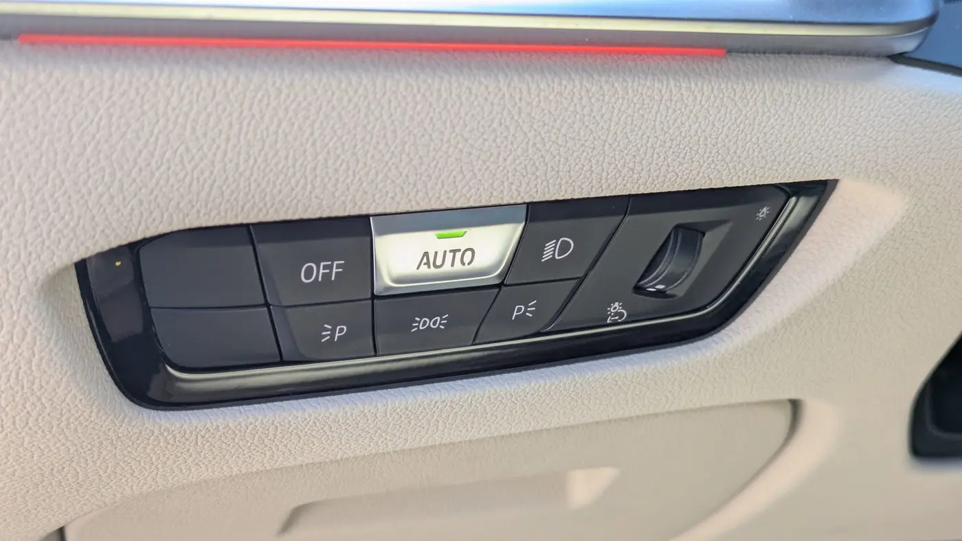 2021 BMW 3 Series 330i