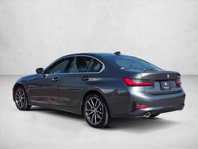 2020 BMW 330i - $26,827