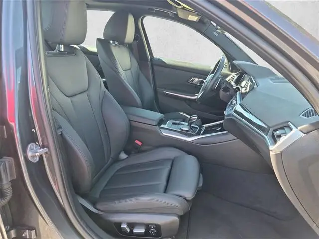 2020 BMW 330i - $26,827