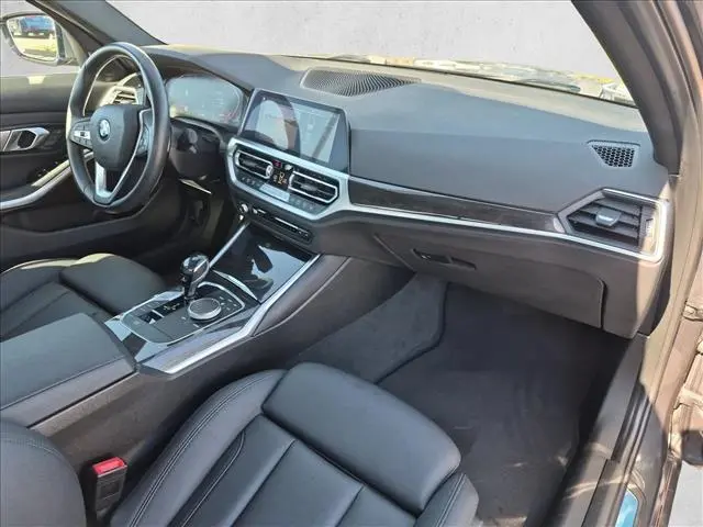 2020 BMW 330i - $26,827