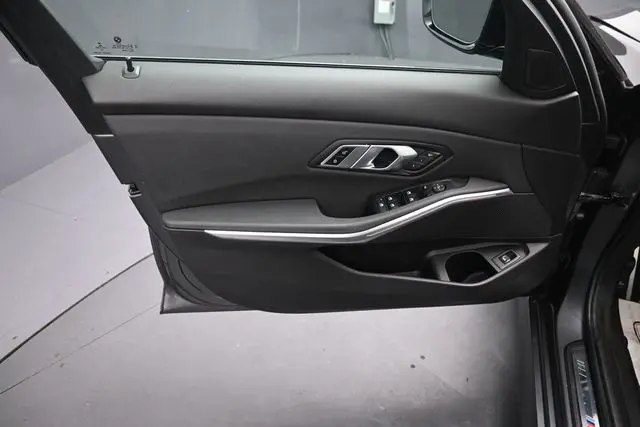 2021 BMW 330i - $23,998