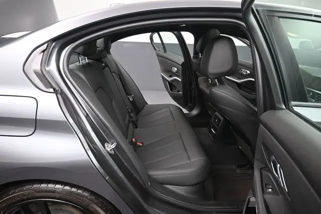 2021 BMW 330i - $23,998
