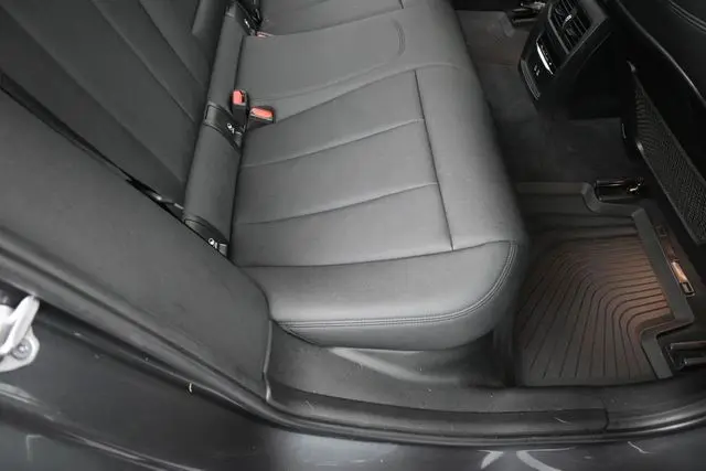 2021 BMW 330i - $23,998