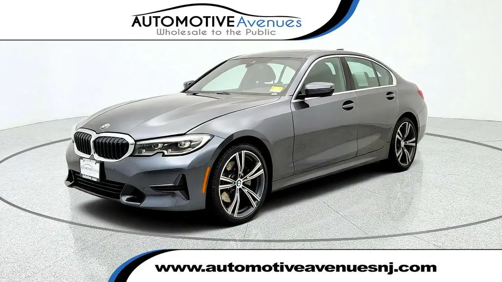 2021 BMW 330i - $23,995