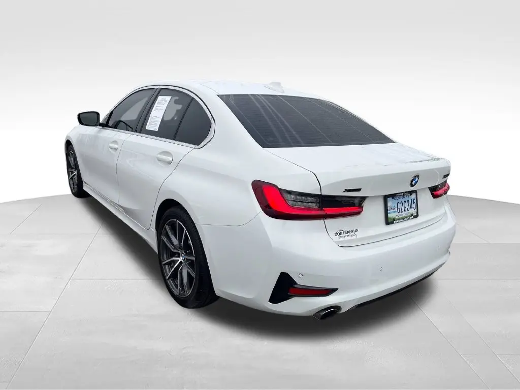 2022 BMW 330i - $27,400