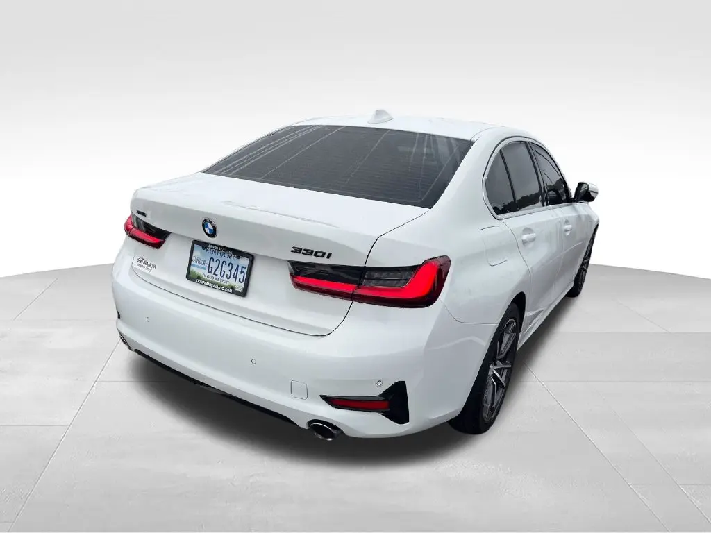 2022 BMW 330i - $27,400