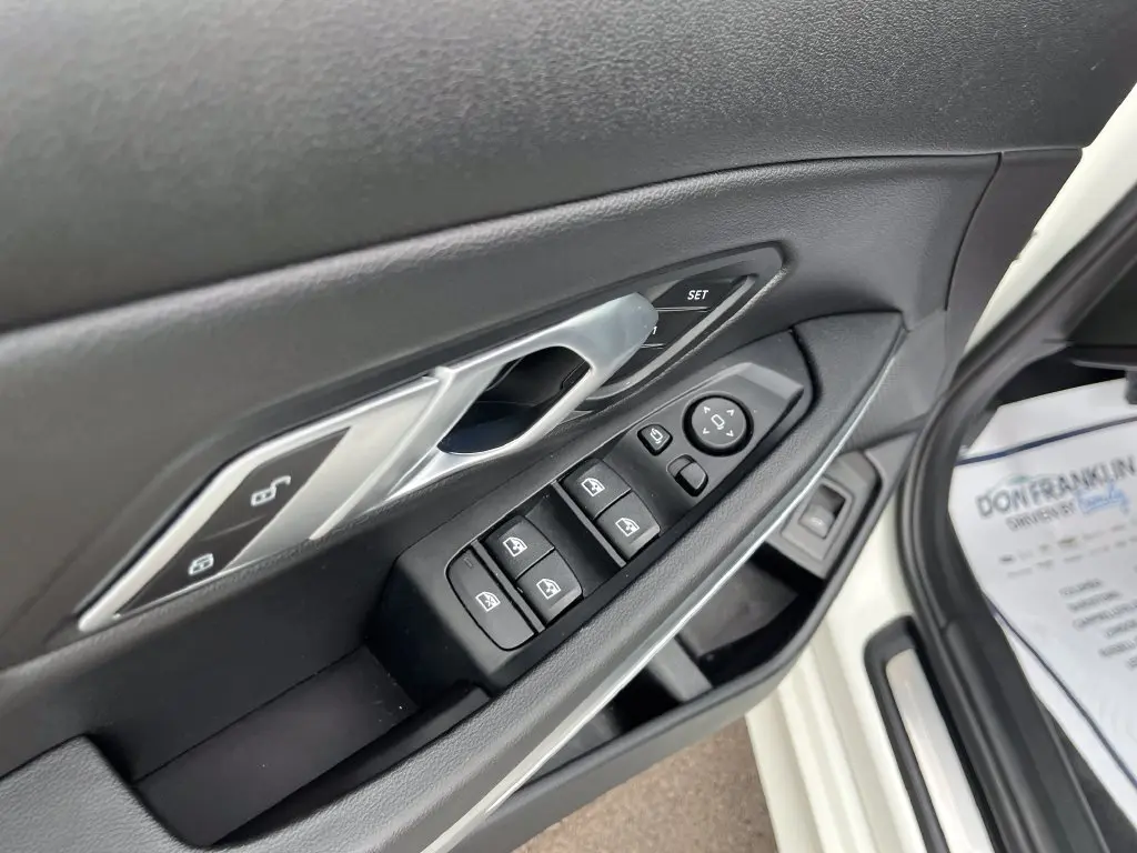2022 BMW 330i - $27,400