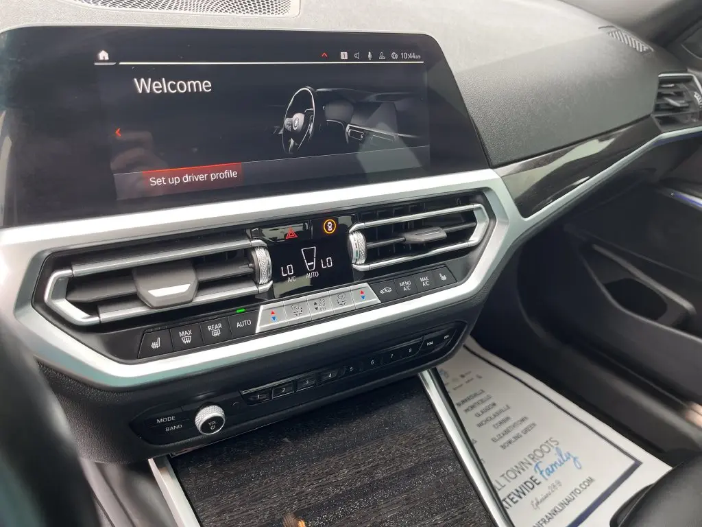 2022 BMW 330i - $27,400