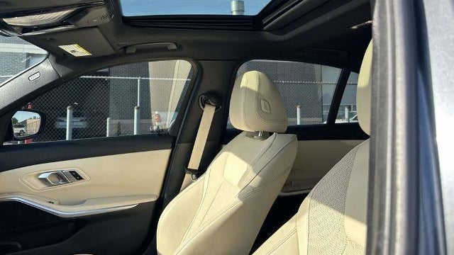 2022 BMW 3 Series 330i xDrive