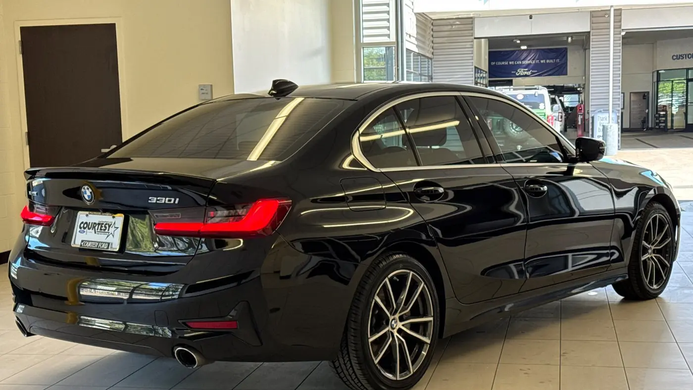2021 BMW 3 Series 330i xDrive
