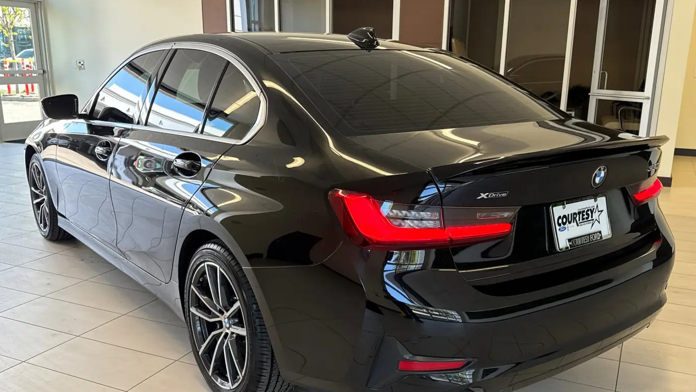 2021 BMW 3 Series 330i xDrive