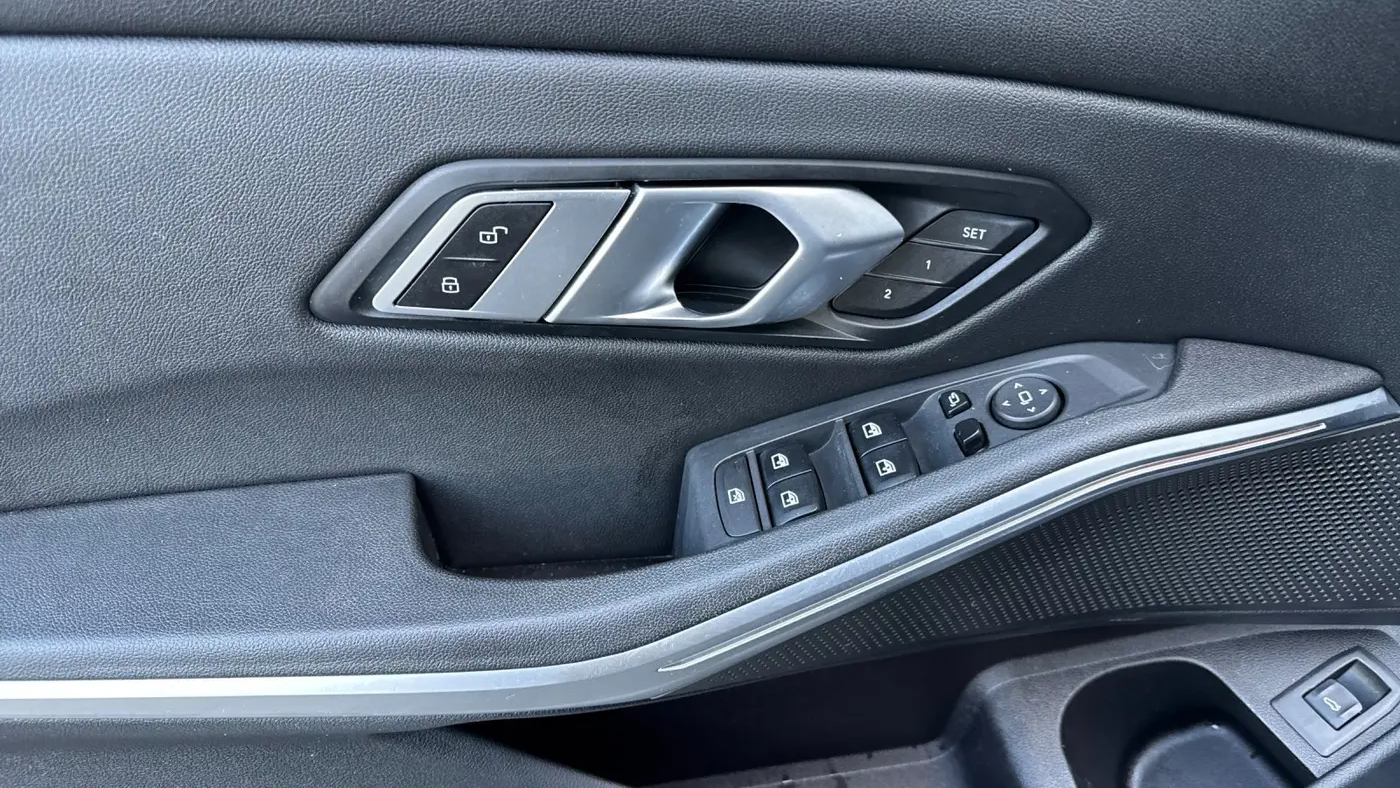 2021 BMW 3 Series 330i xDrive