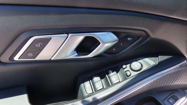 2022 BMW 3 Series 330i xDrive