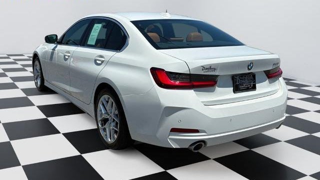 2025 BMW 3 Series 330i