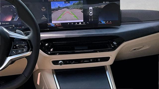 2025 BMW 3 Series 330i
