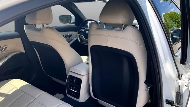 2025 BMW 3 Series 330i