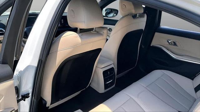 2025 BMW 3 Series 330i