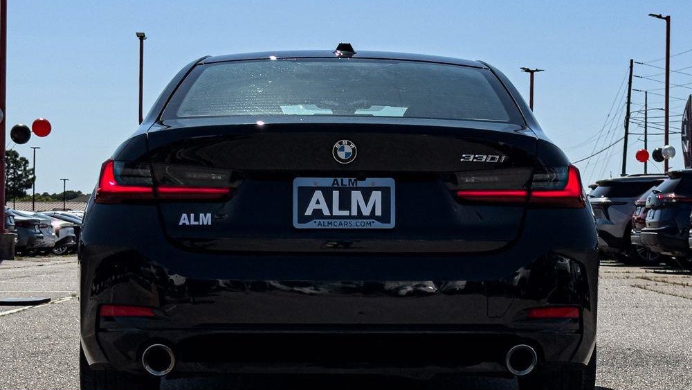 2025 BMW 3 Series 330i
