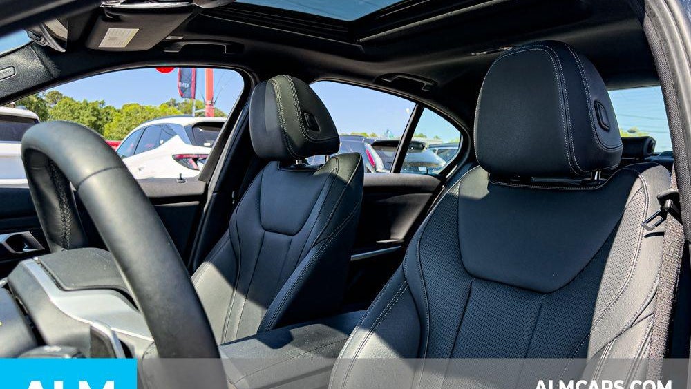 2025 BMW 3 Series 330i