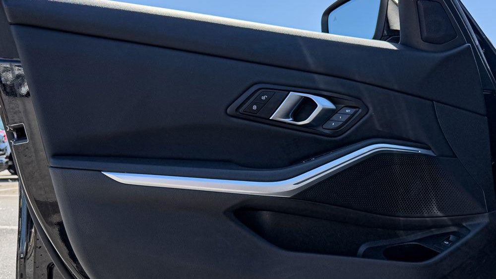 2025 BMW 3 Series 330i