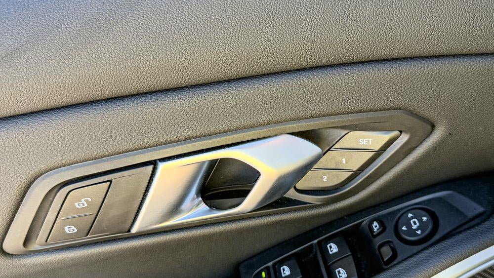 2025 BMW 3 Series 330i