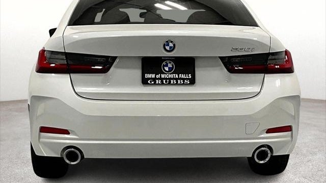 2025 BMW 3 Series 330i