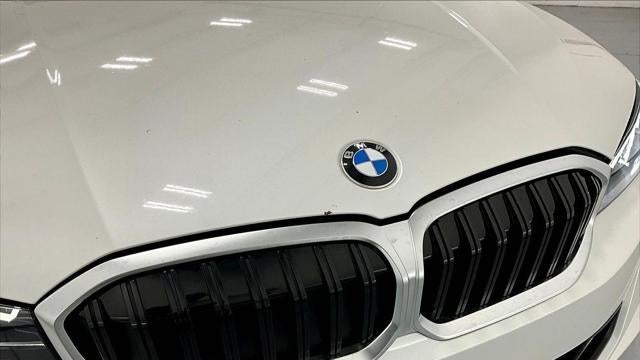 2025 BMW 3 Series 330i