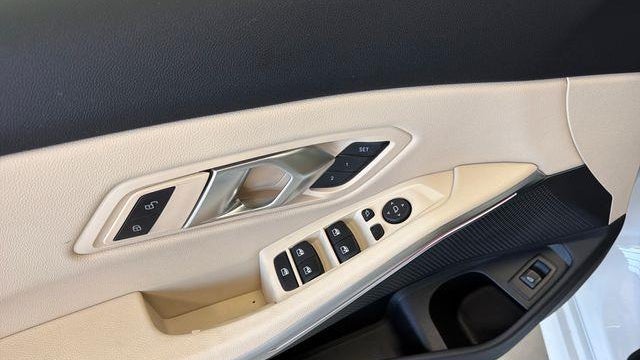 2026 BMW 3 Series 330i