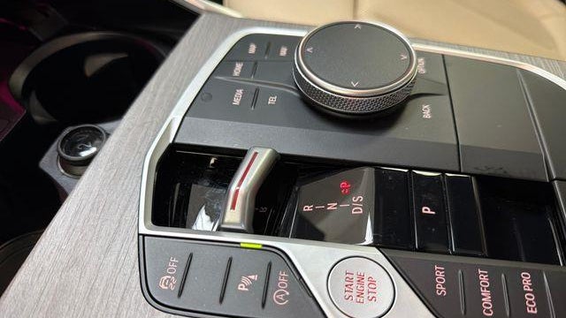 2026 BMW 3 Series 330i