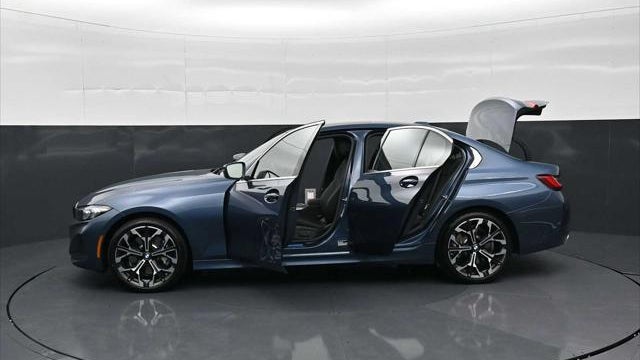 2026 BMW 3 Series 330i