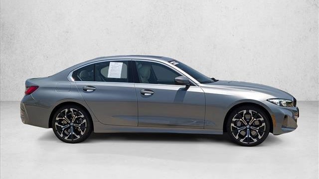 2025 BMW 3 Series 330i