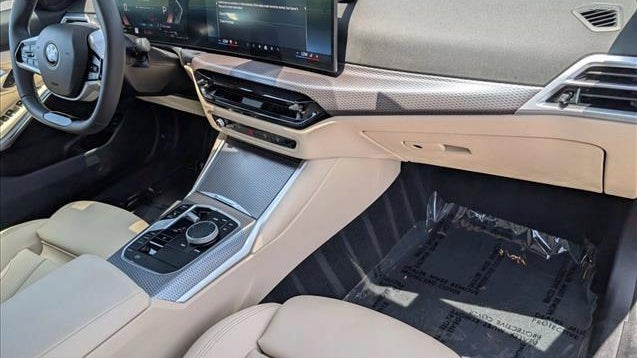 2025 BMW 3 Series 330i