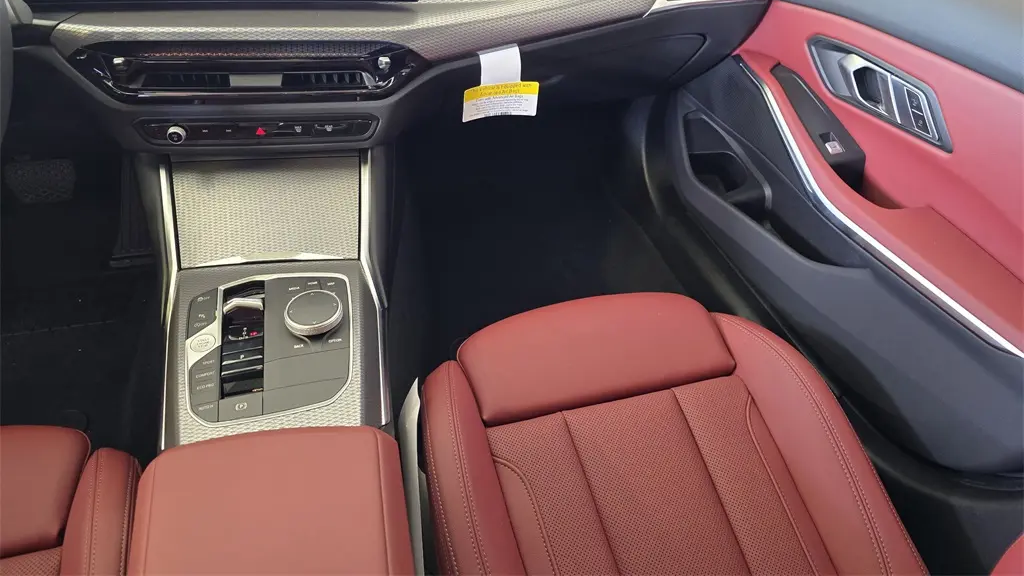2025 BMW 3 Series 330i