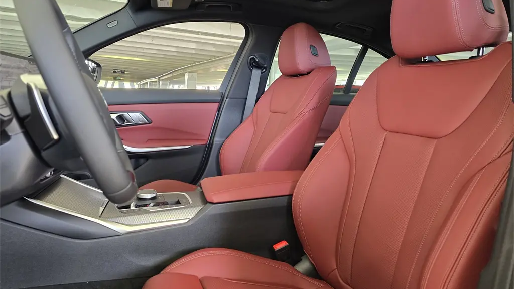 2025 BMW 3 Series 330i