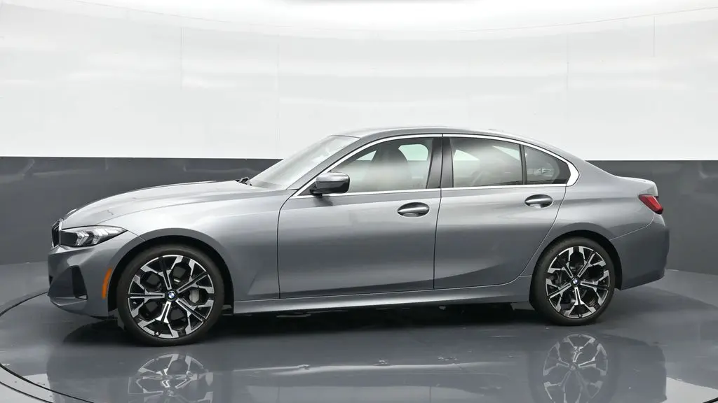 2025 BMW 3 Series 330i