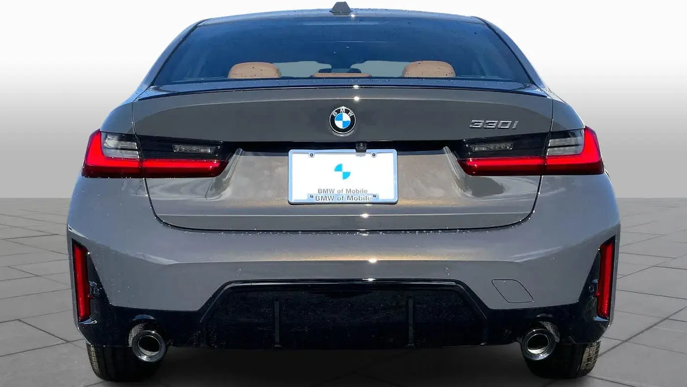 2026 BMW 3 Series 330i