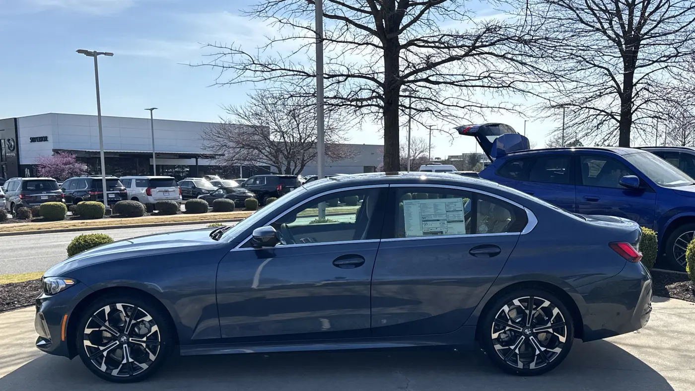 2026 BMW 3 Series 330i