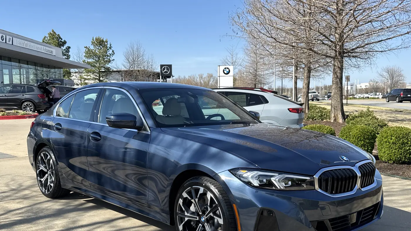 2026 BMW 3 Series 330i