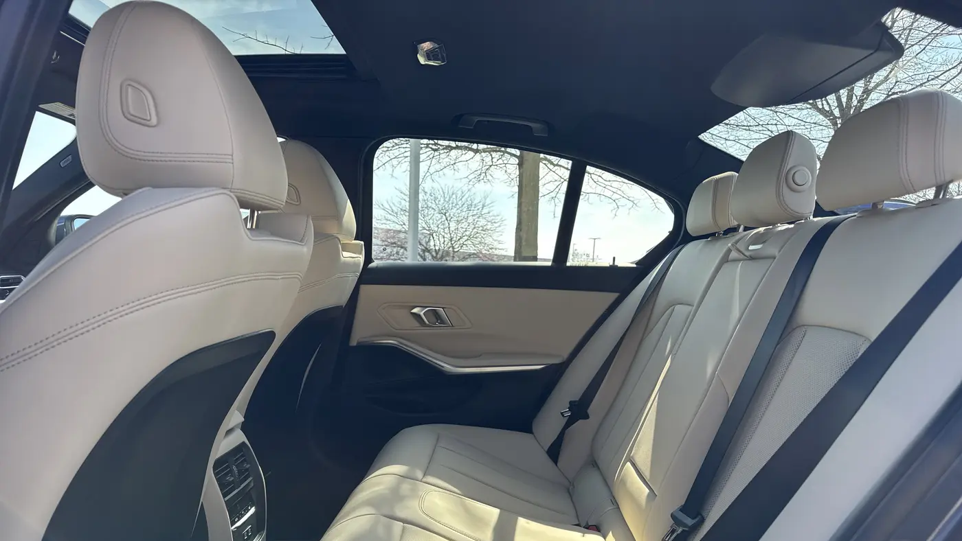 2026 BMW 3 Series 330i
