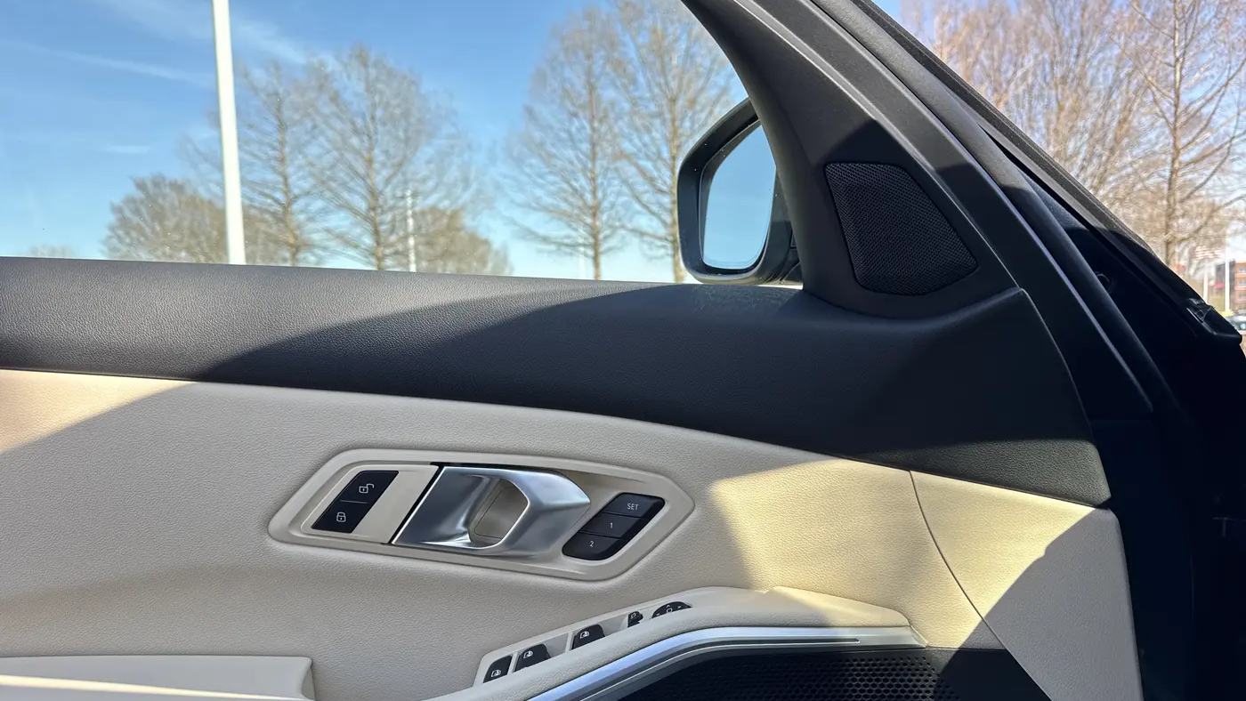 2026 BMW 3 Series 330i