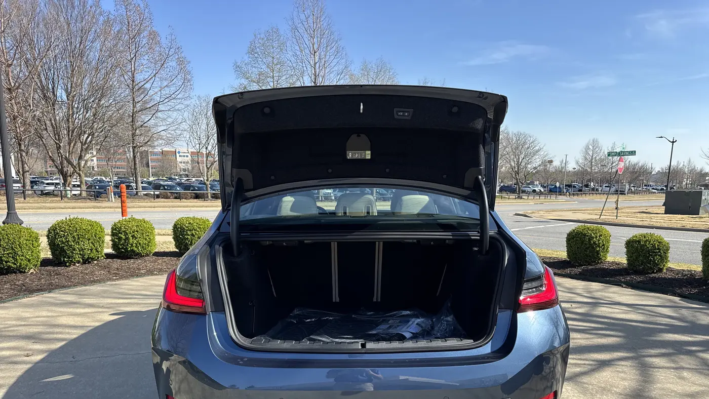 2026 BMW 3 Series 330i