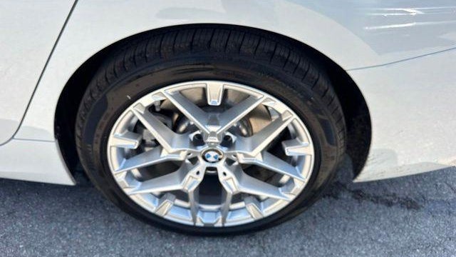 2026 BMW 3 Series 330i