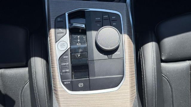 2025 BMW 3 Series 330i