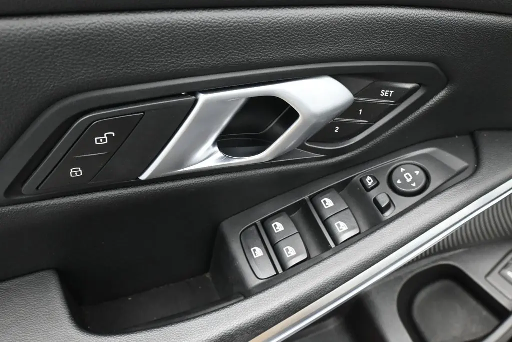 2026 BMW 330i - $33,823