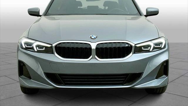 2025 BMW 3 Series 330i